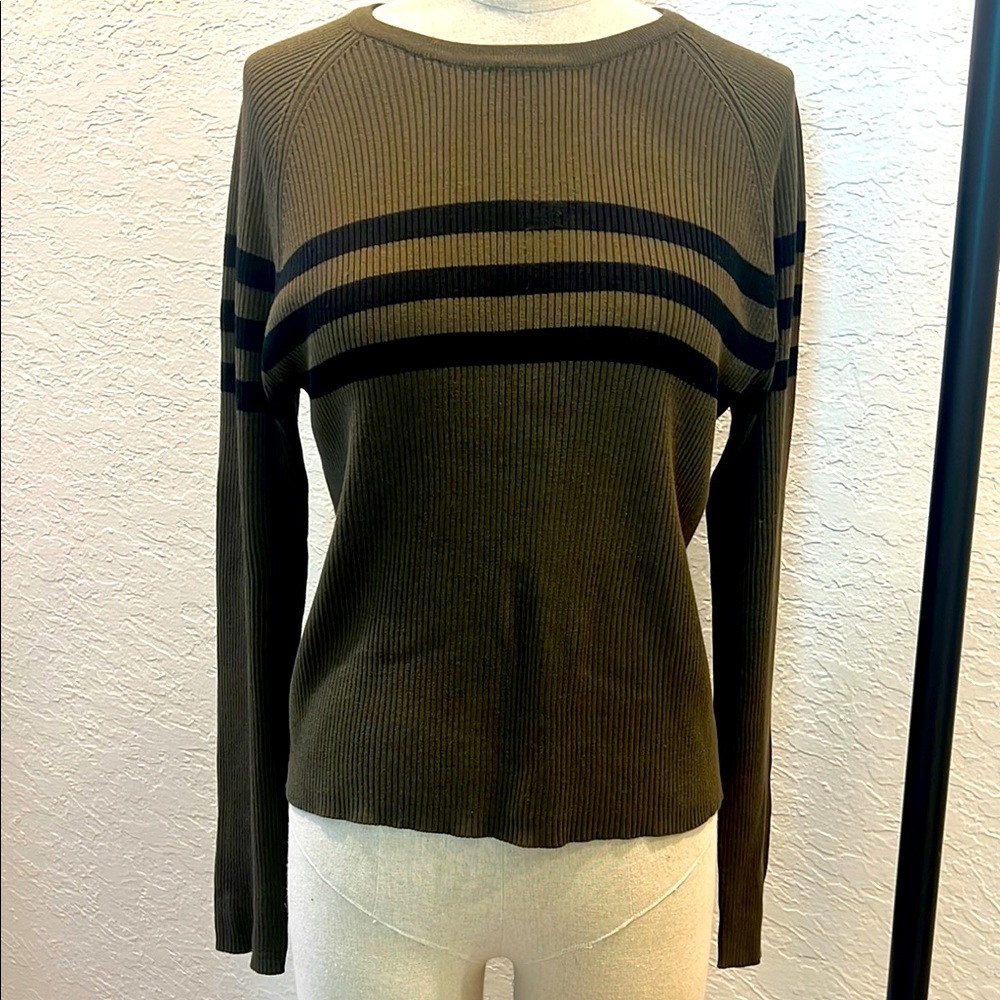 Oliver Perry Olive Green Sweater with Black Stripes classic timeless size large